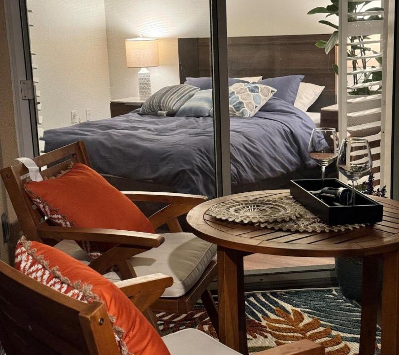 Waterfront Apartment | Ocean View Suite by Convention Center & Beach