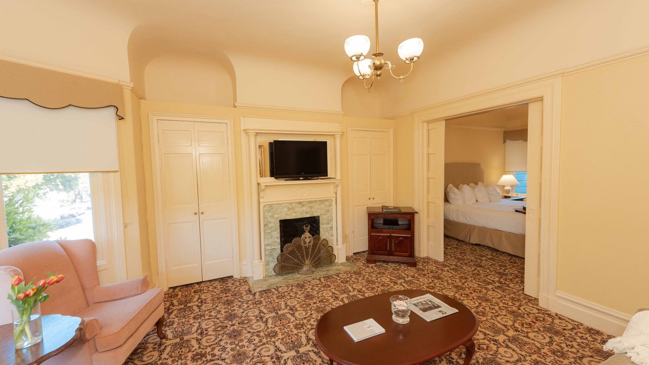 Photo of Livingroom in Cole Valley