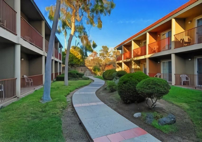 Photo of Buildings in San Simeon