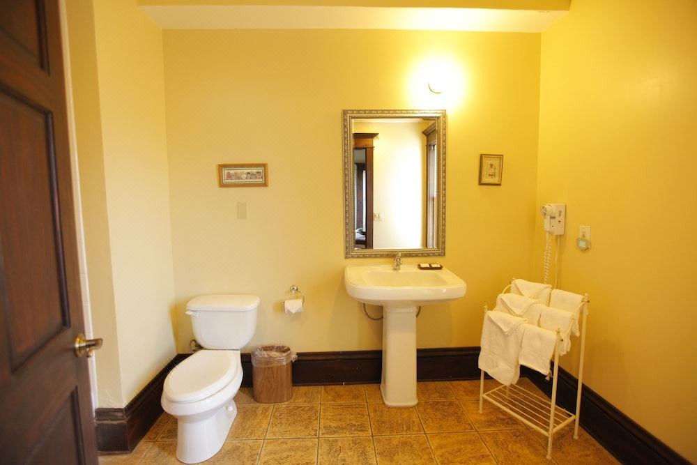 Photo of Bathroom in Santa Paula