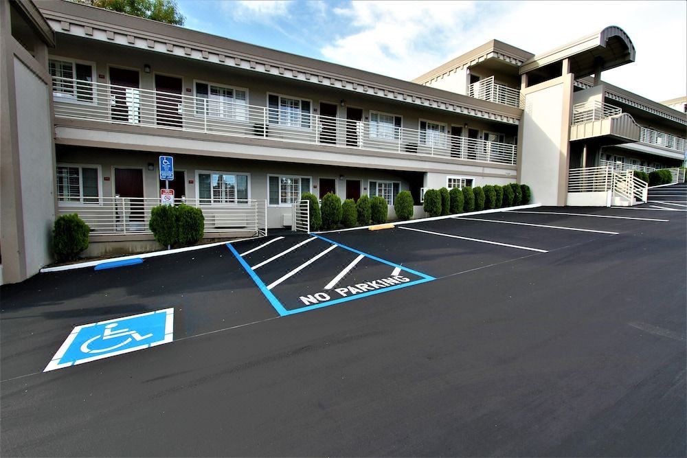 Photo of Buildings in Hayward
