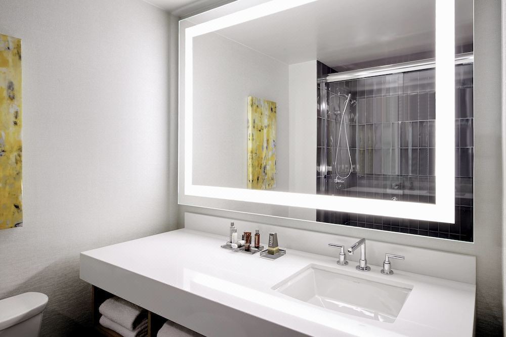 Photo of Bathroom in Downtown Oakland