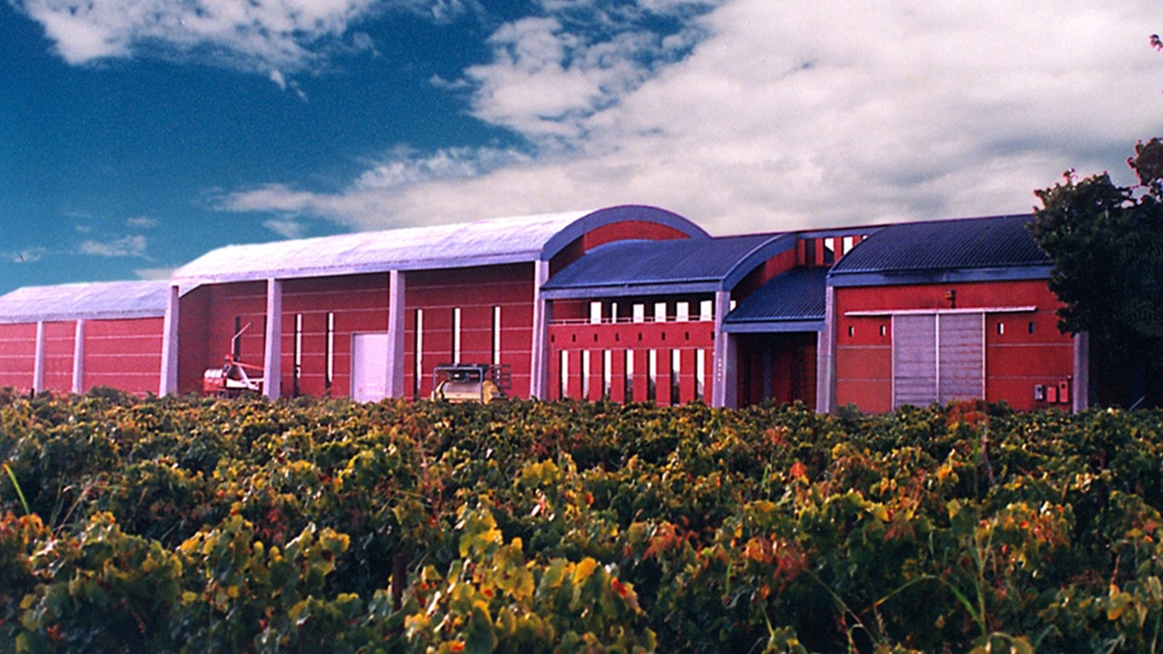 Photo of Buildings in Raisin