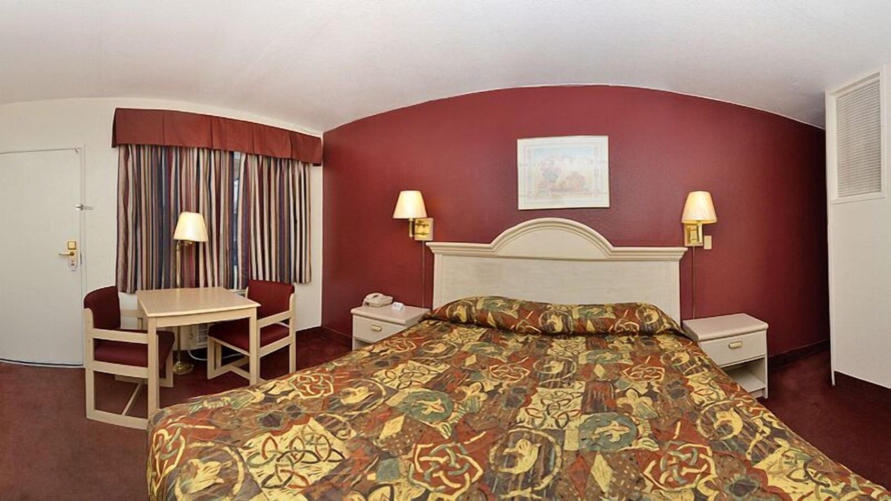 Photo of Bedroom in Fallon