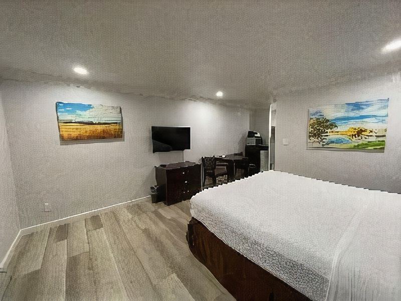 Photo of Bedroom in Merced