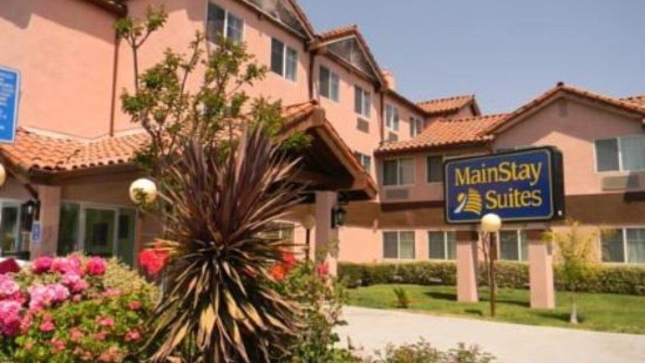 Photo of Buildings in Hayward