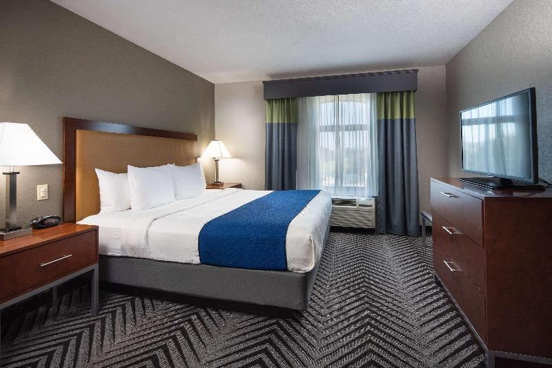 Photo of Bedroom in Shoreview