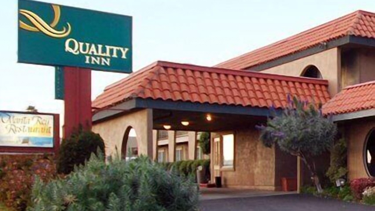Photo of Buildings in San Simeon