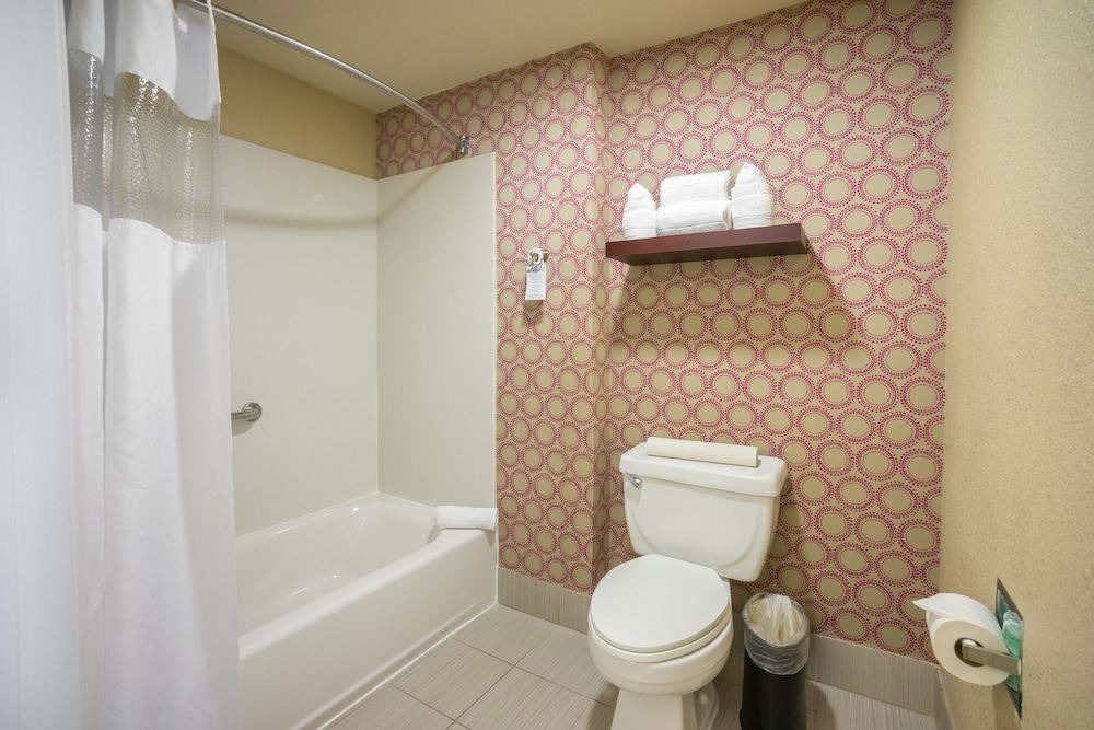 Photo of Bathroom in Old Mountain View