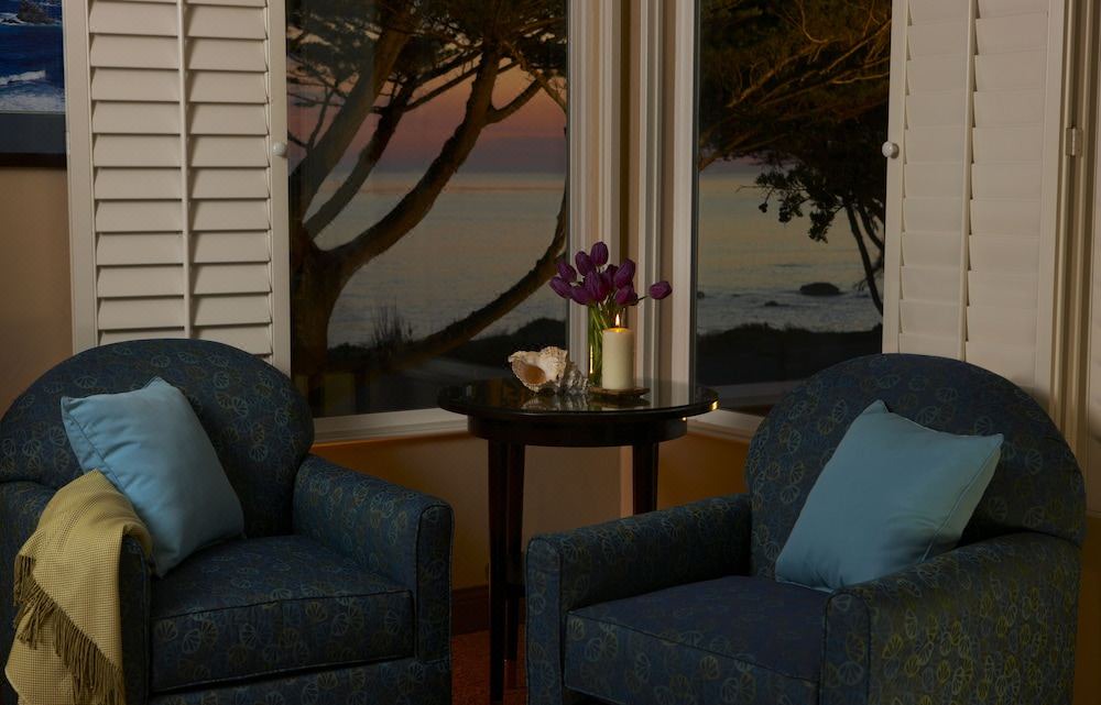 Photo of Livingroom in San Simeon