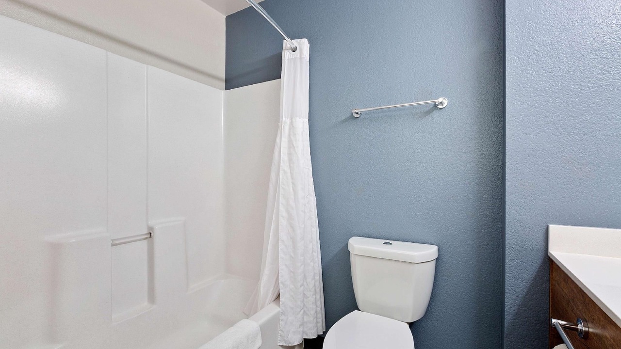 Photo of Bathroom in Union City