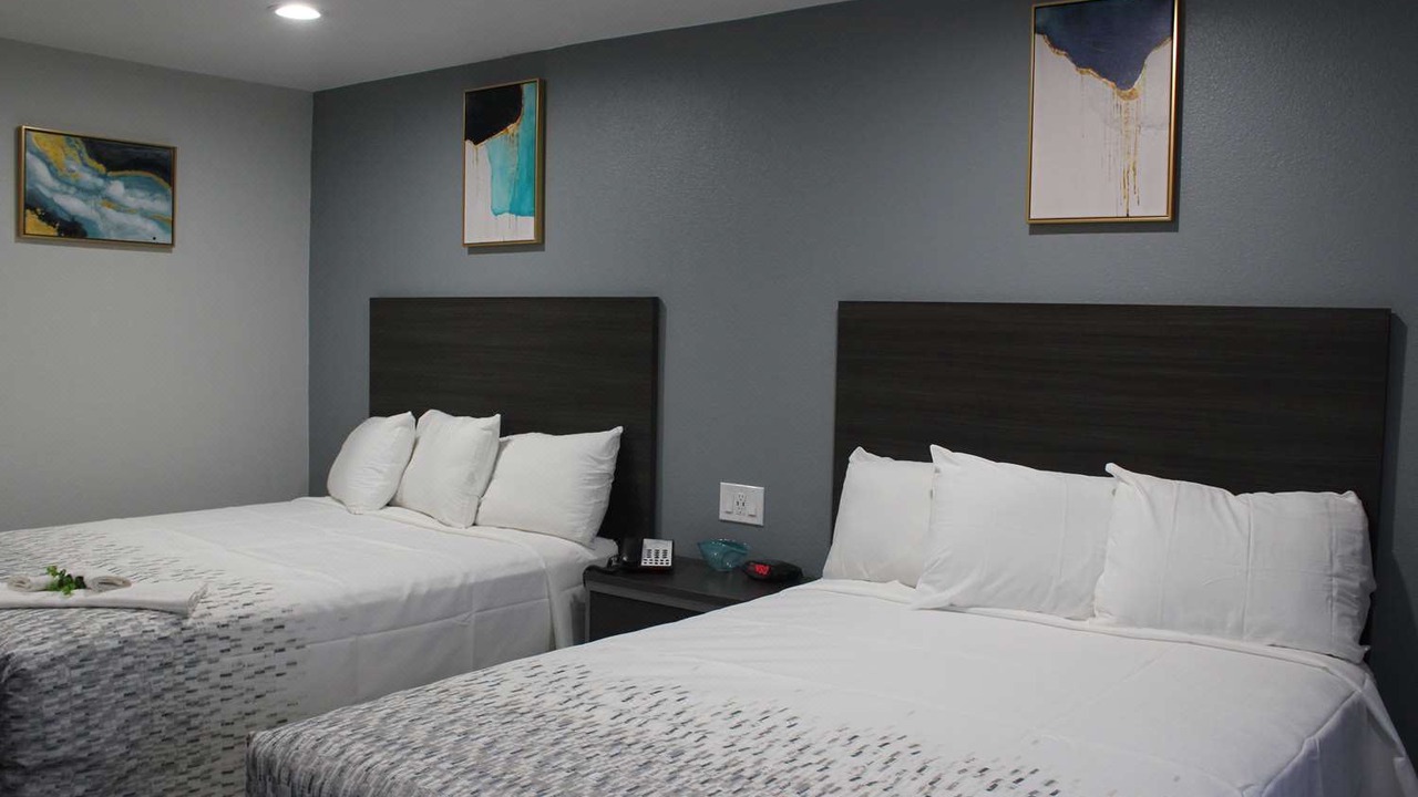 Photo of Bedroom in Chowchilla