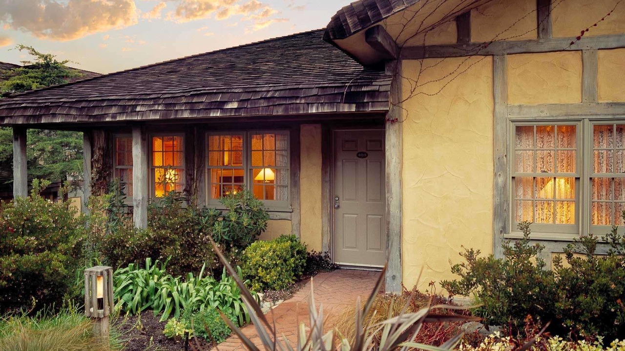 Photo of Buildings in San Simeon