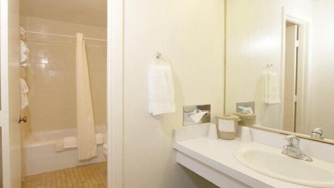 Photo of Bathroom in Winnemucca