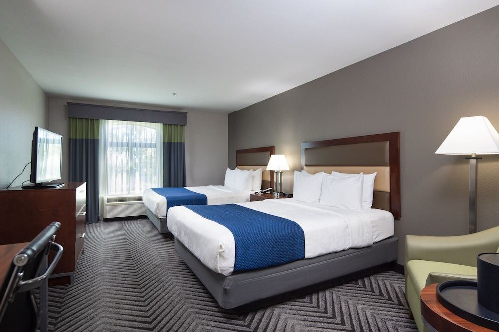 Photo of Bedroom in Shoreview