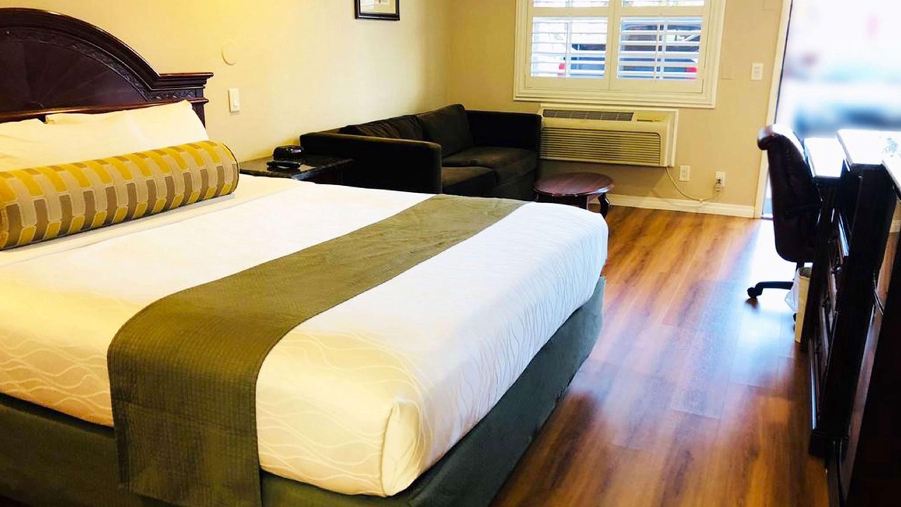 Photo of Bedroom in Riverside