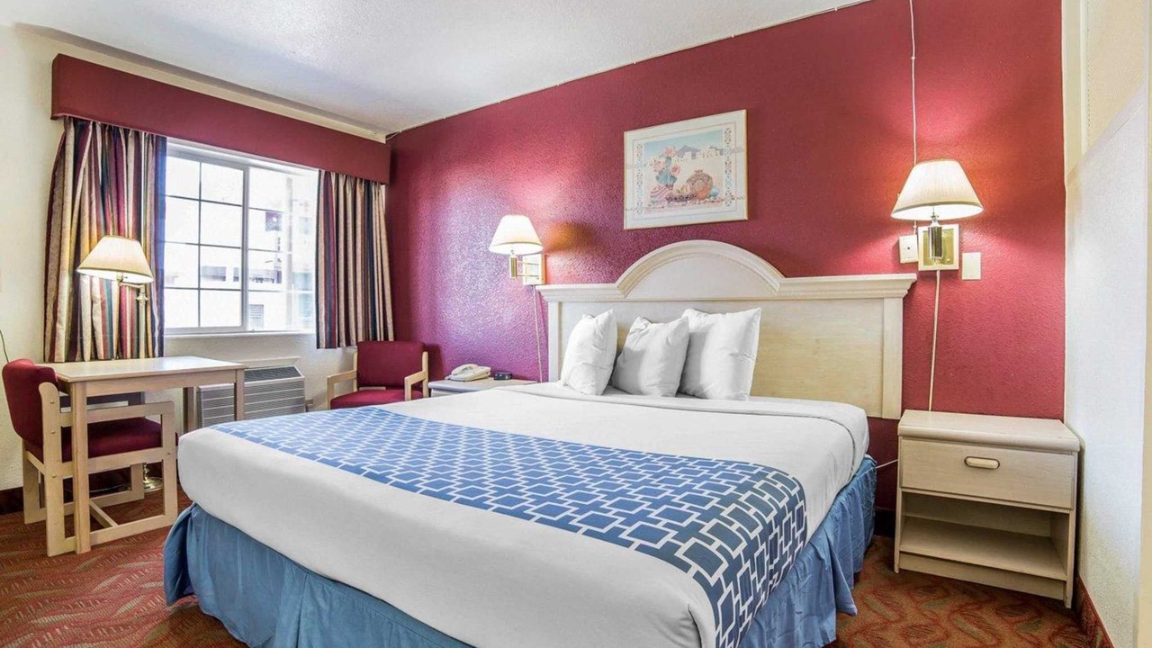 Photo of Bedroom in Fallon