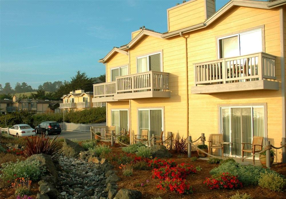 Photo of Buildings in San Simeon