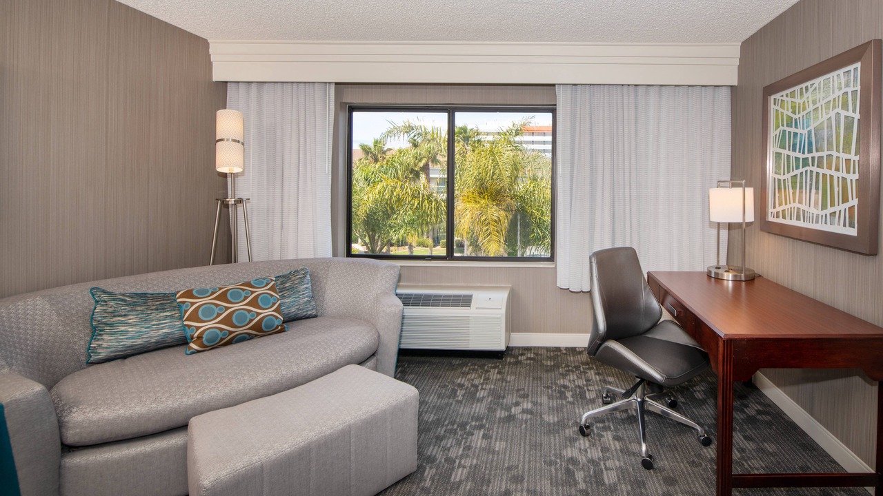 Photo of Livingroom in Oakland