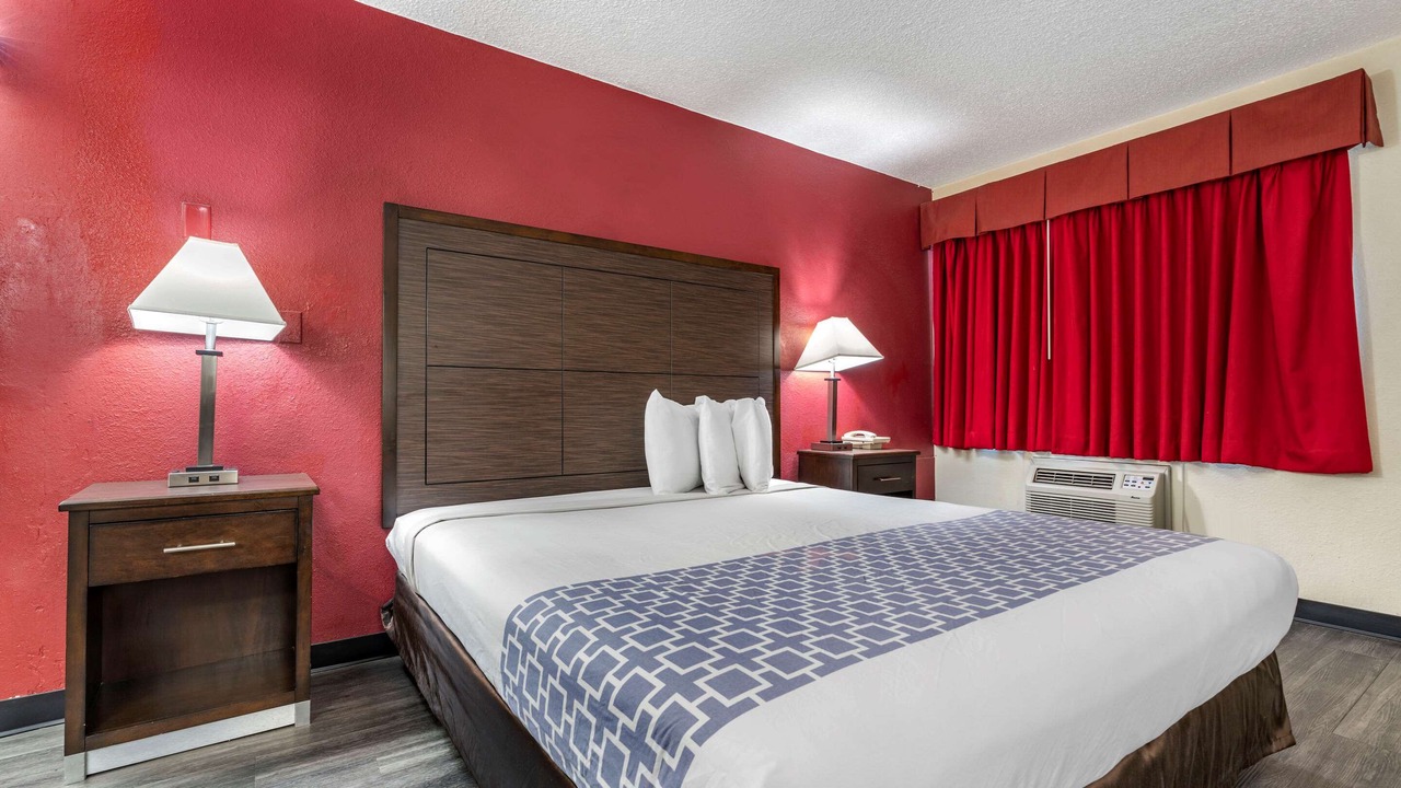 Photo of Bedroom in Fallon