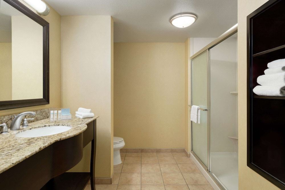 Photo of Bathroom in Newbury Park