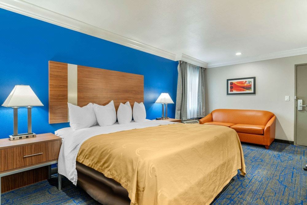 Photo of Bedroom in Nut Tree
