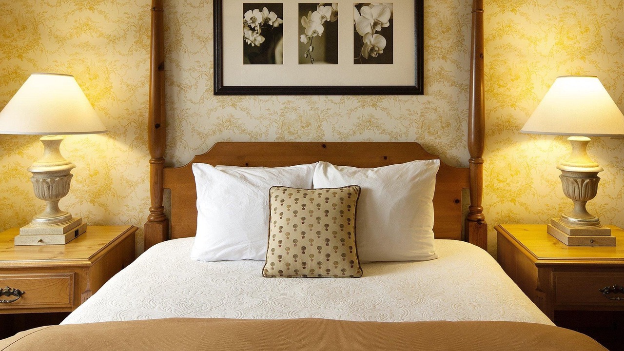 Photo of Bedroom in San Simeon