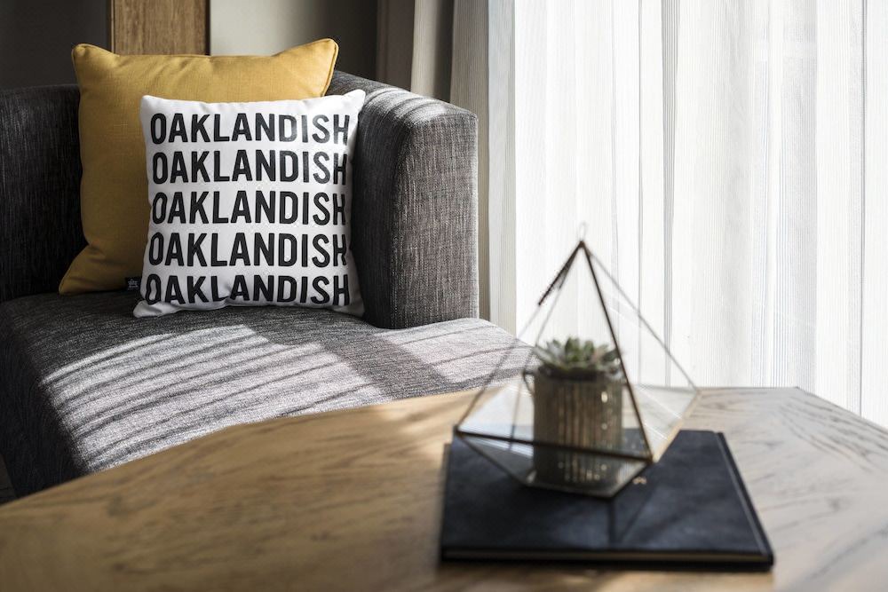 Photo of Bedroom in Downtown Oakland