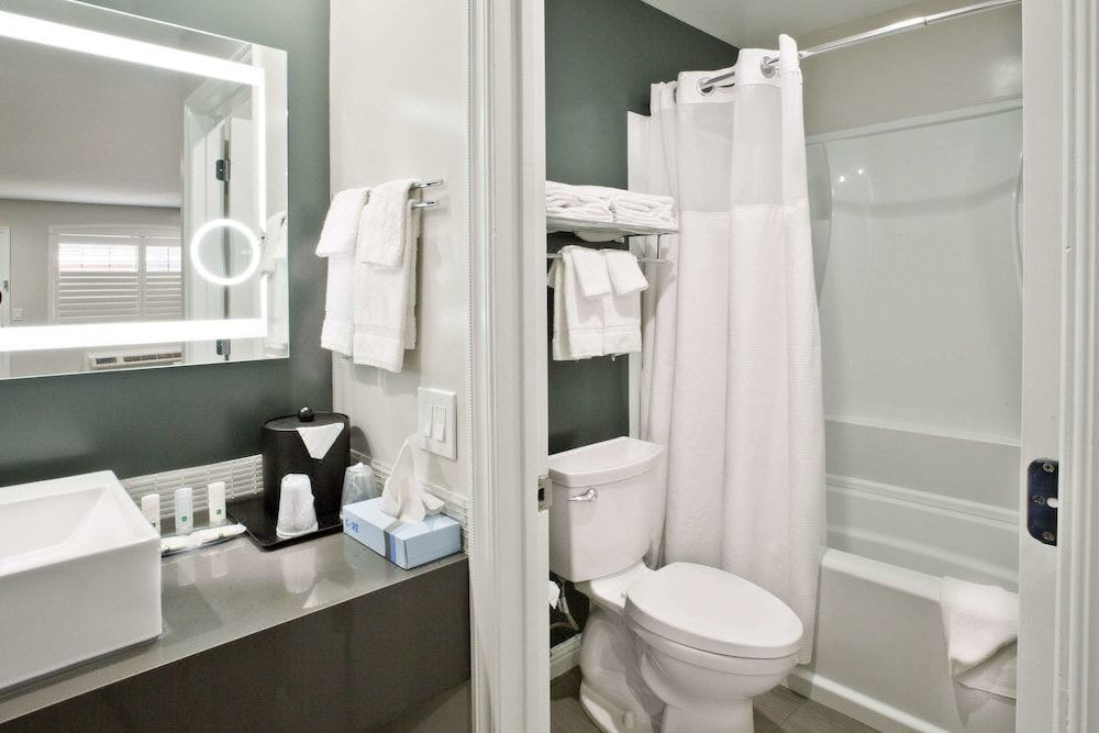 Photo of Bathroom in Hayward