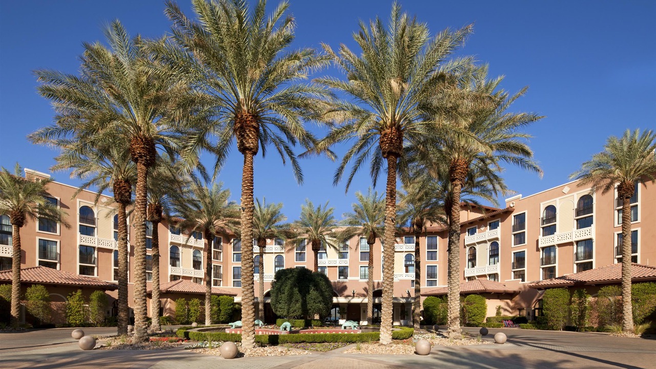 Photo of Buildings in Lake Las Vegas