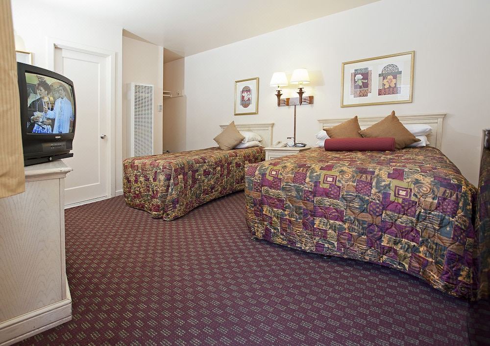 Photo of Bedroom in Daly City