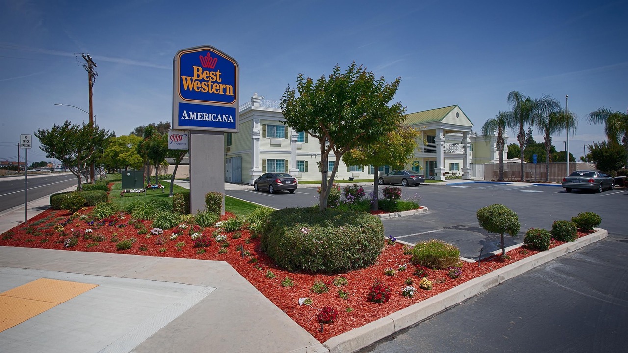 Photo of Buildings in Dinuba