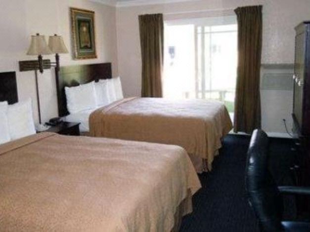 Photo of Bedroom in Thousand Oaks