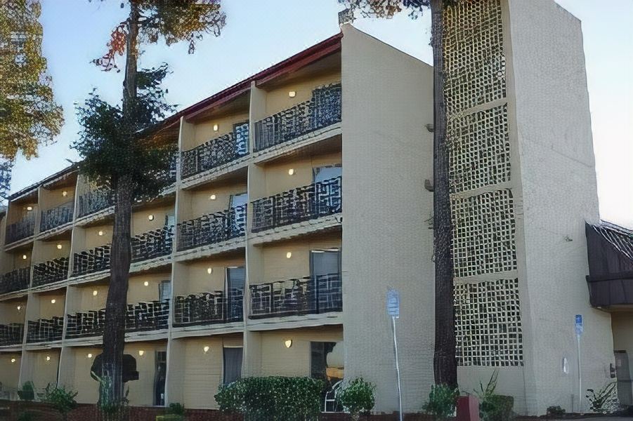 Photo of Buildings in Arden-Arcade