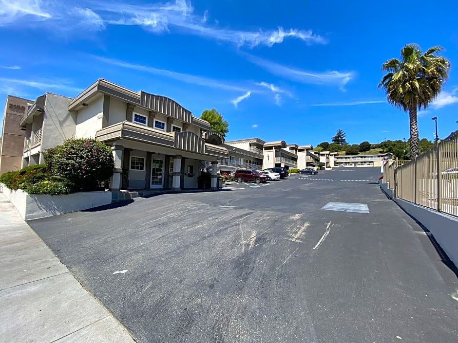 Photo of Buildings in Hayward