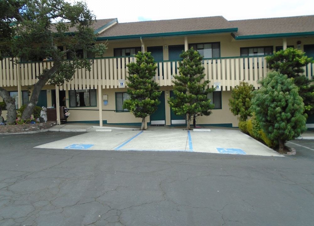 Photo of Buildings in North Fremont Street