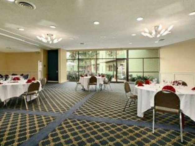 Photo of Livingroom in Arden-Arcade