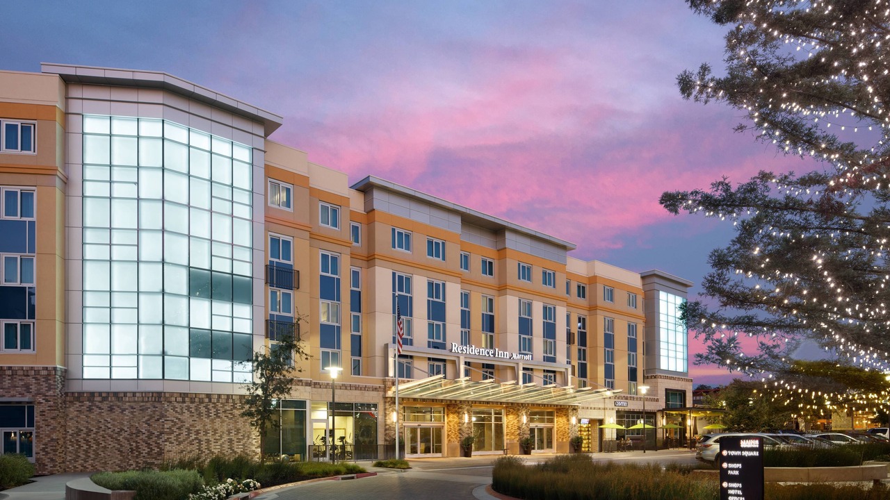 Photo of Buildings in Cupertino