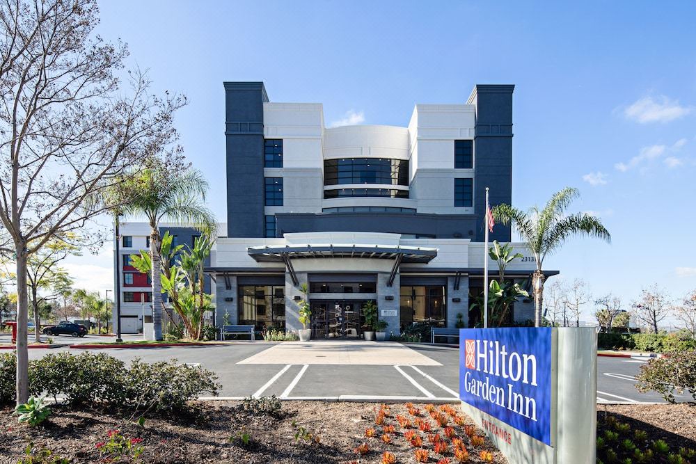 Photo of Buildings in Lake Forest