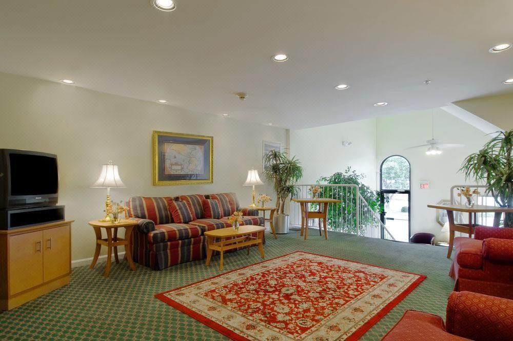 Photo of Livingroom in Fremont