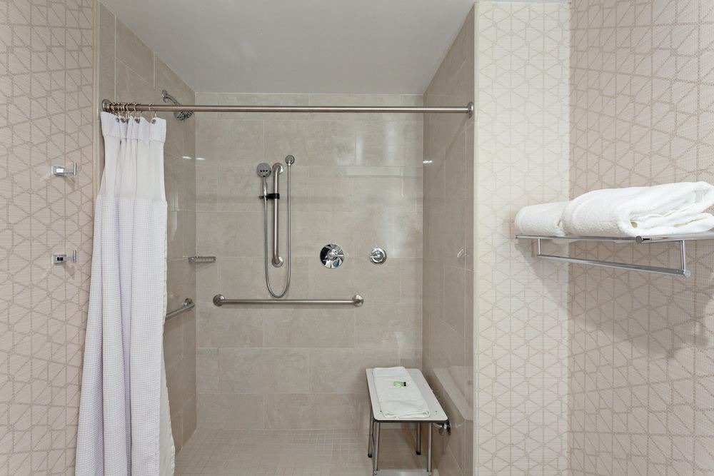 Photo of Bathroom in Union City