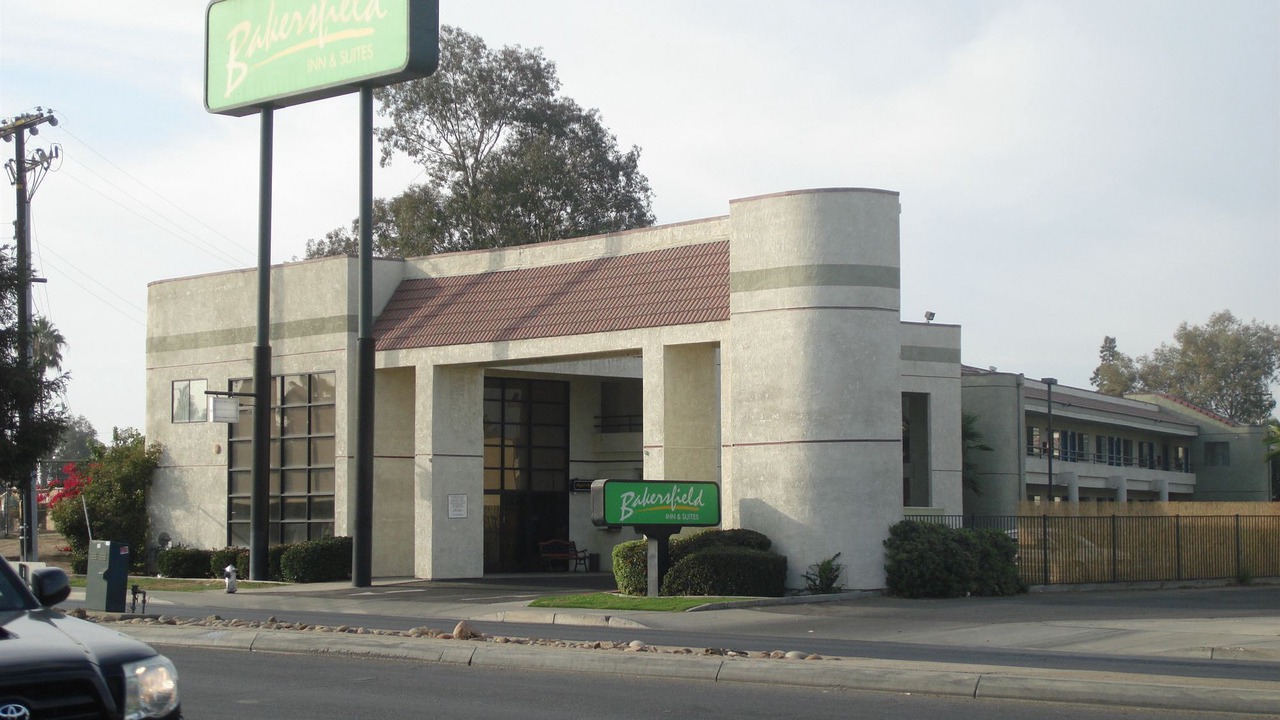 Photo of Buildings in Pumpkin Center