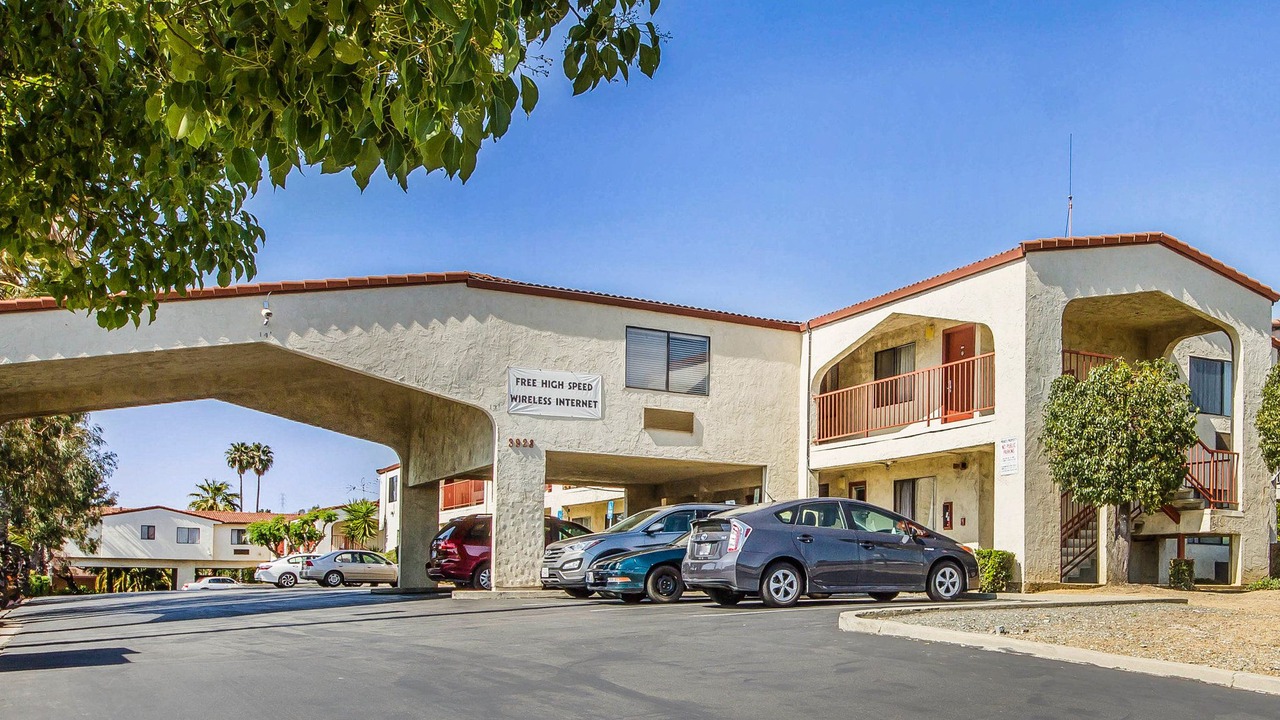 Photo of Buildings in Castro Valley