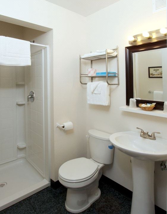 Photo of Bathroom in Winnemucca