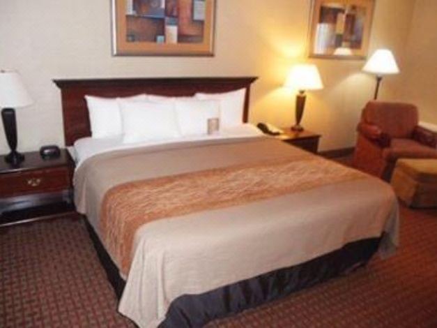 Photo of Bedroom in Castro Valley