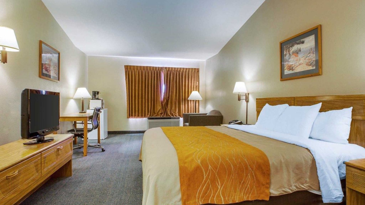 Photo of Bedroom in Marina