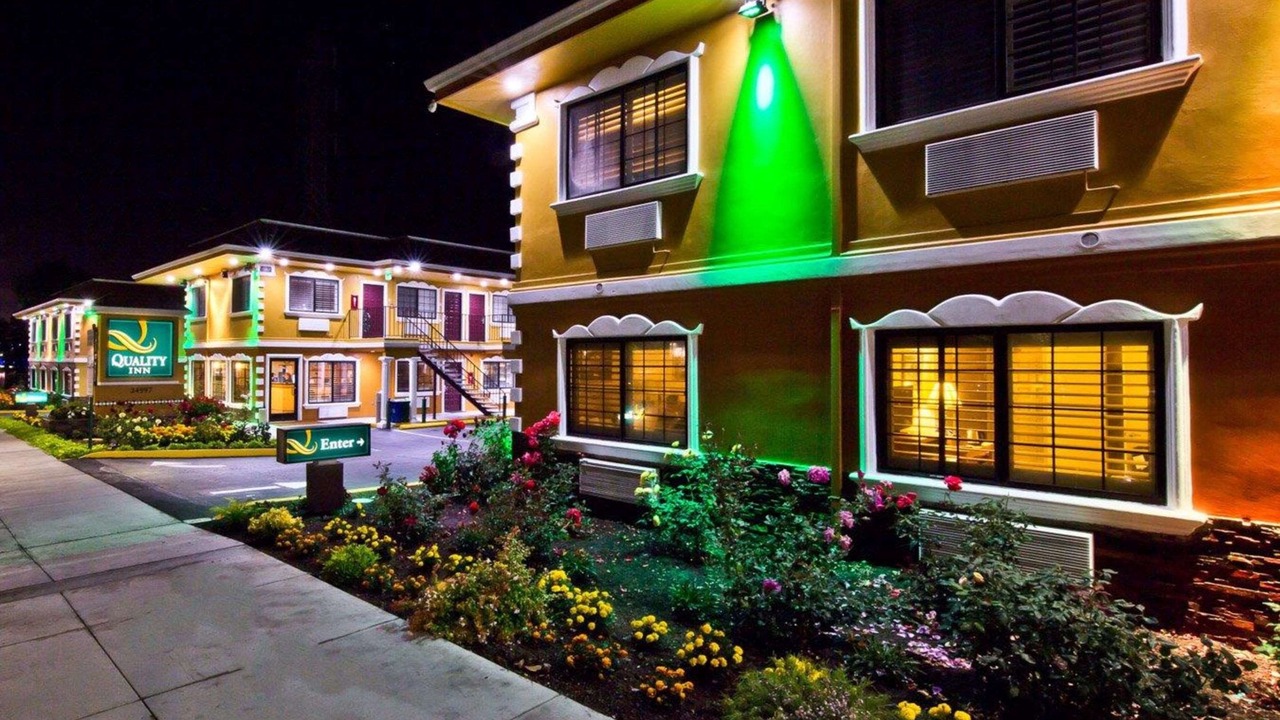 Photo of Buildings in Hayward