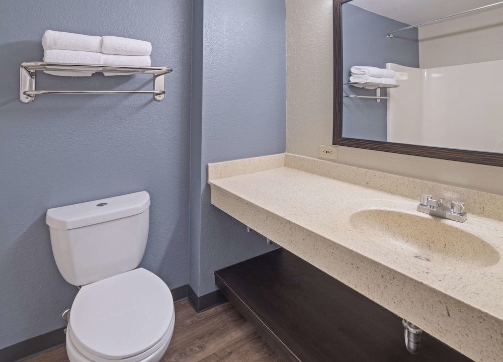 Photo of Bathroom in Union City