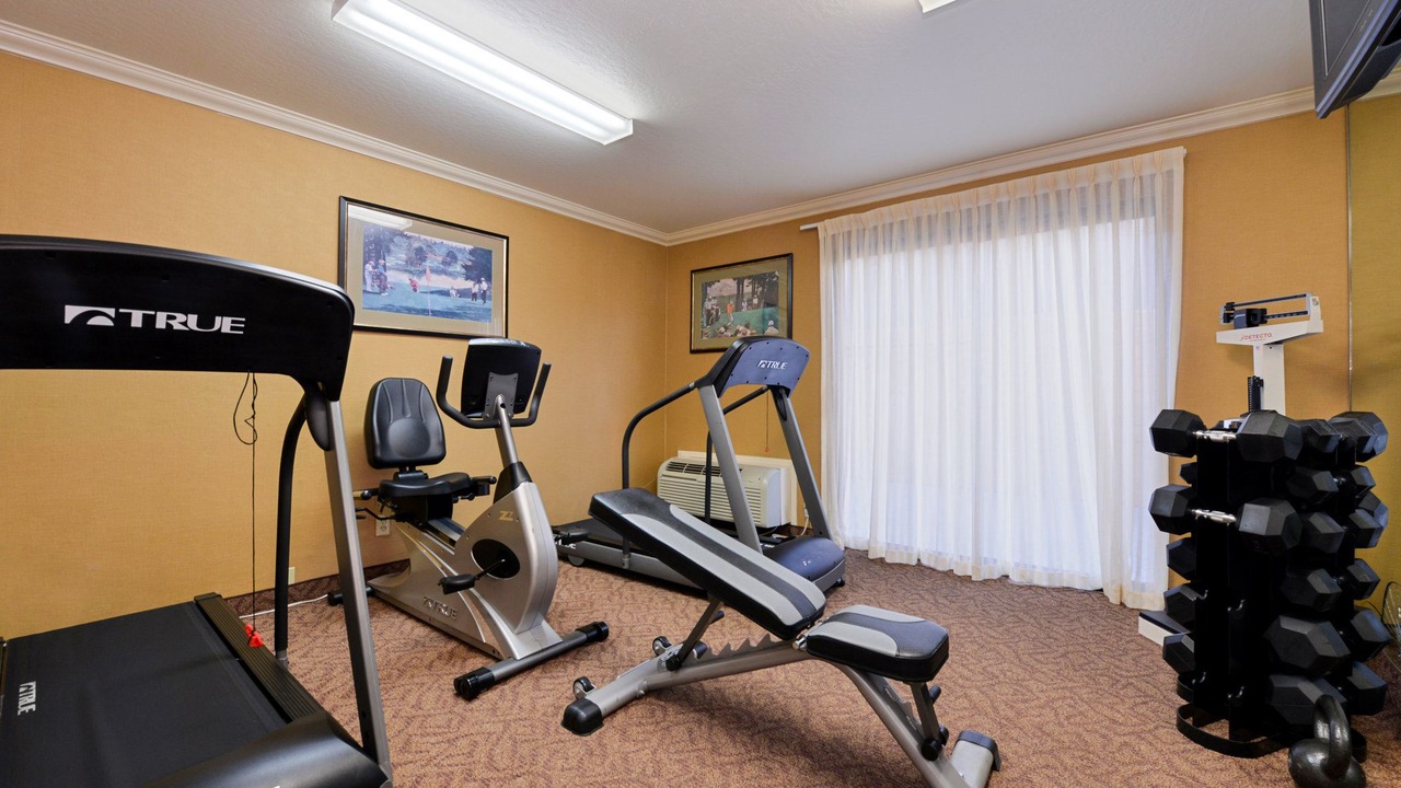 Photo of Livingroom in Castro Valley