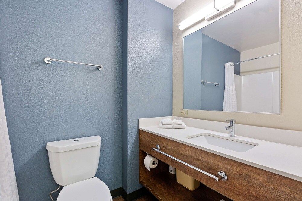 Photo of Bathroom in Union City